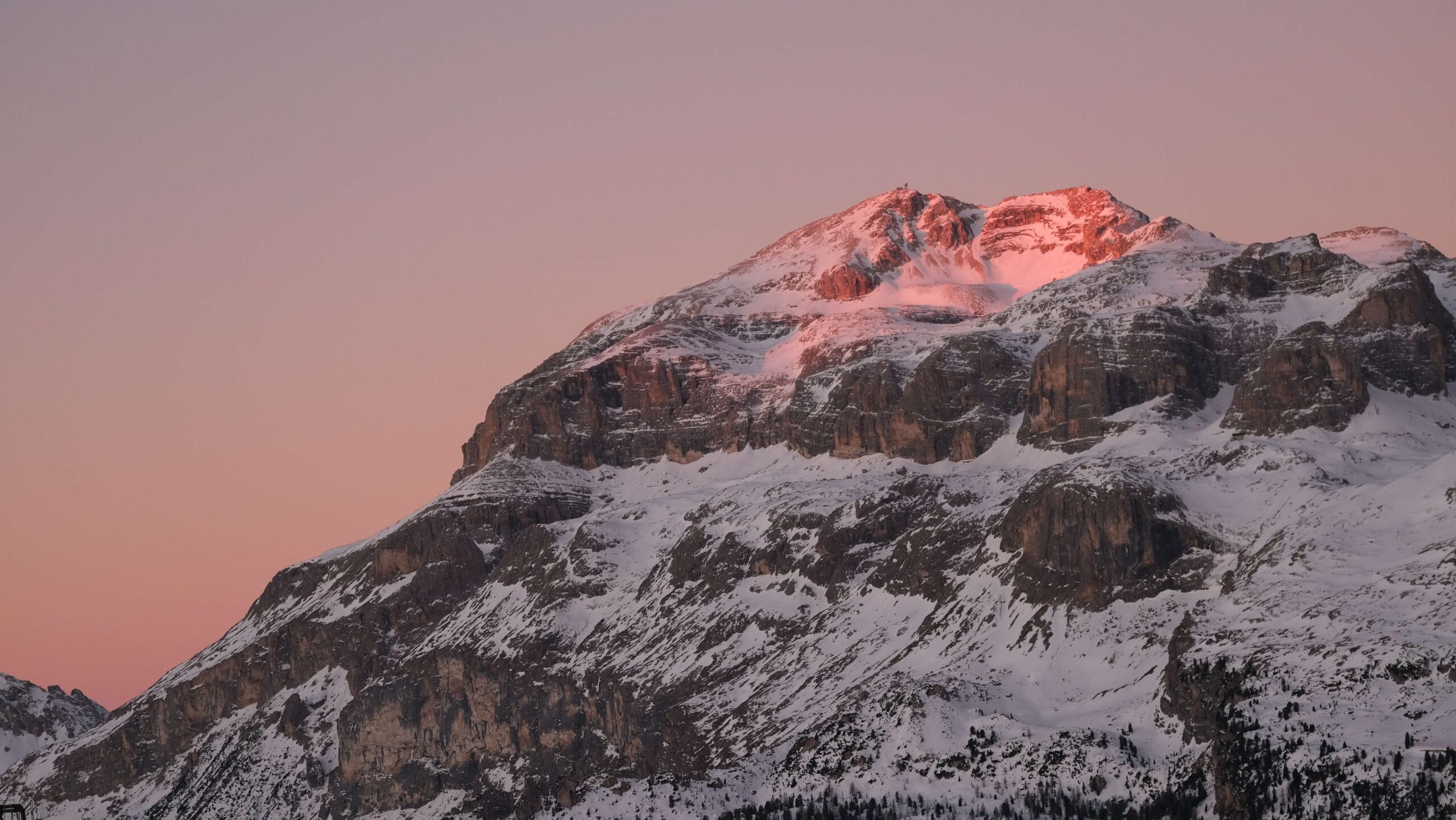 sunset skiing in the dolomites